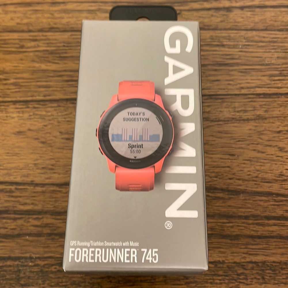 Garmin Forerunner 745